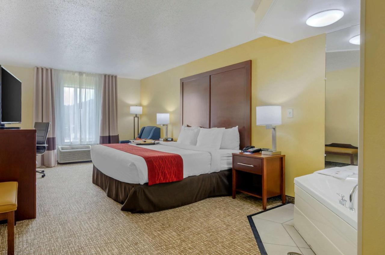 Comfort Inn & Suites Hillsville I-77 Экстерьер фото