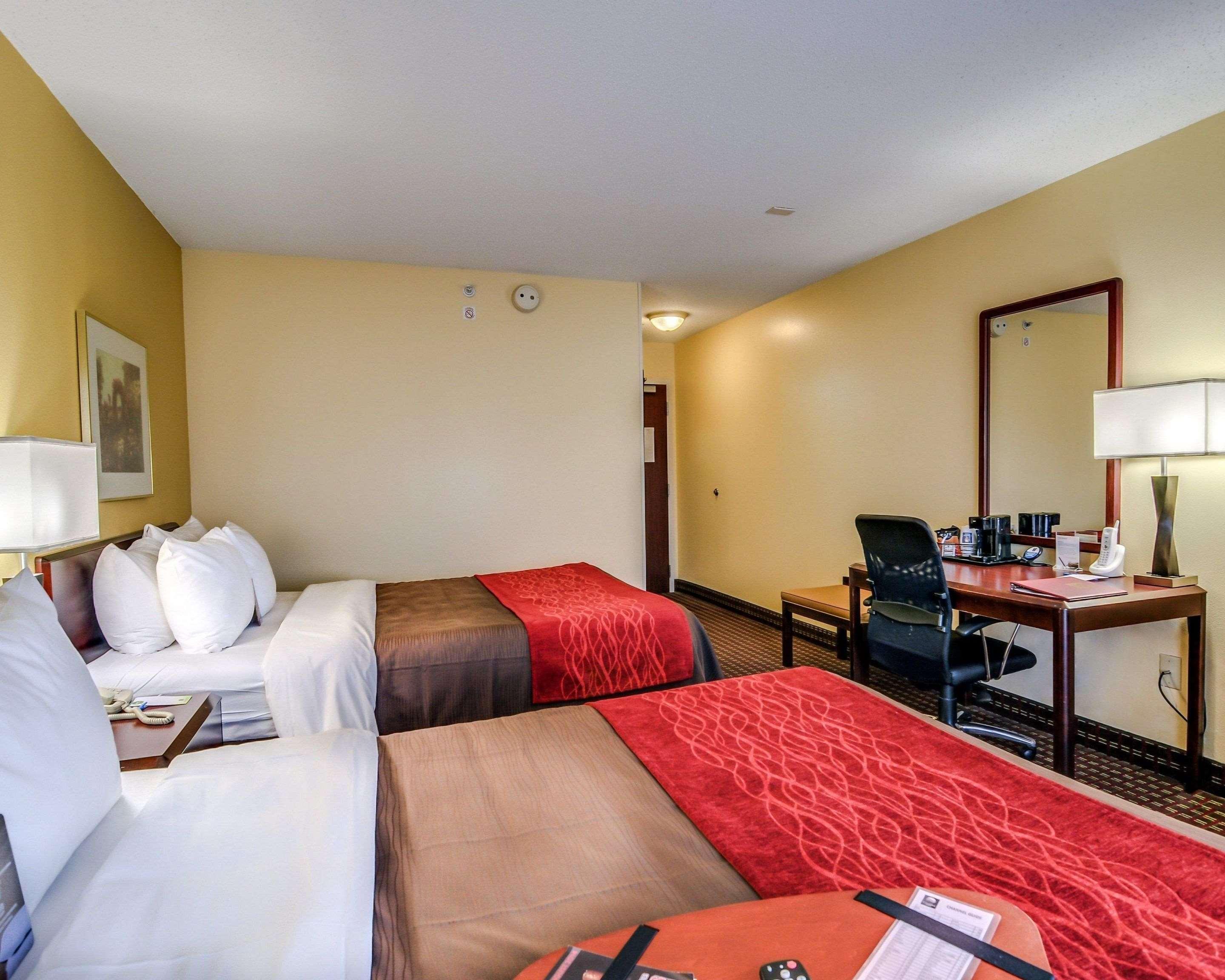 Comfort Inn & Suites Hillsville I-77 Экстерьер фото