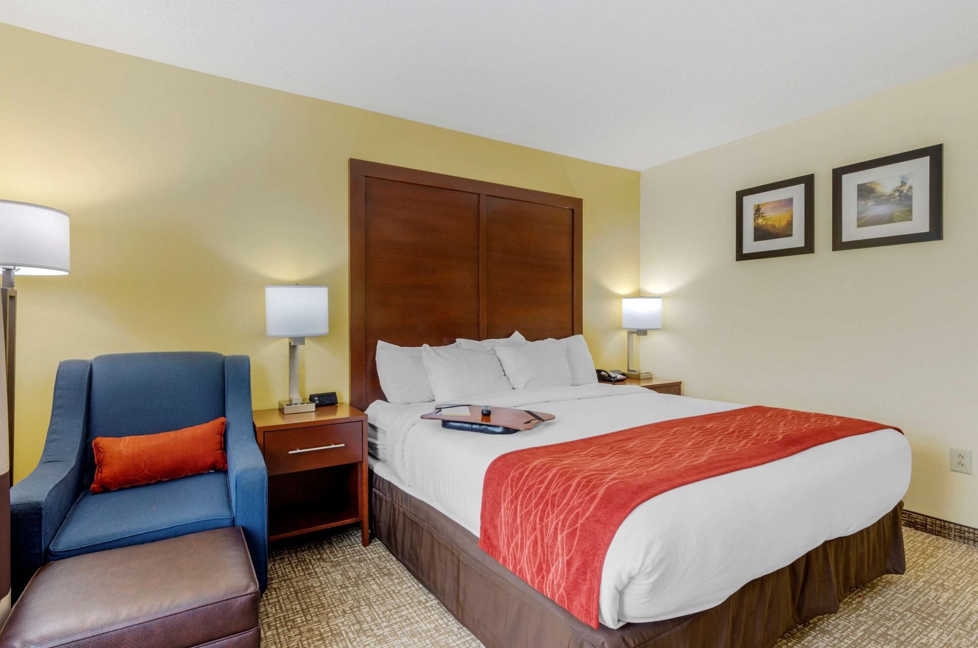 Comfort Inn & Suites Hillsville I-77 Экстерьер фото